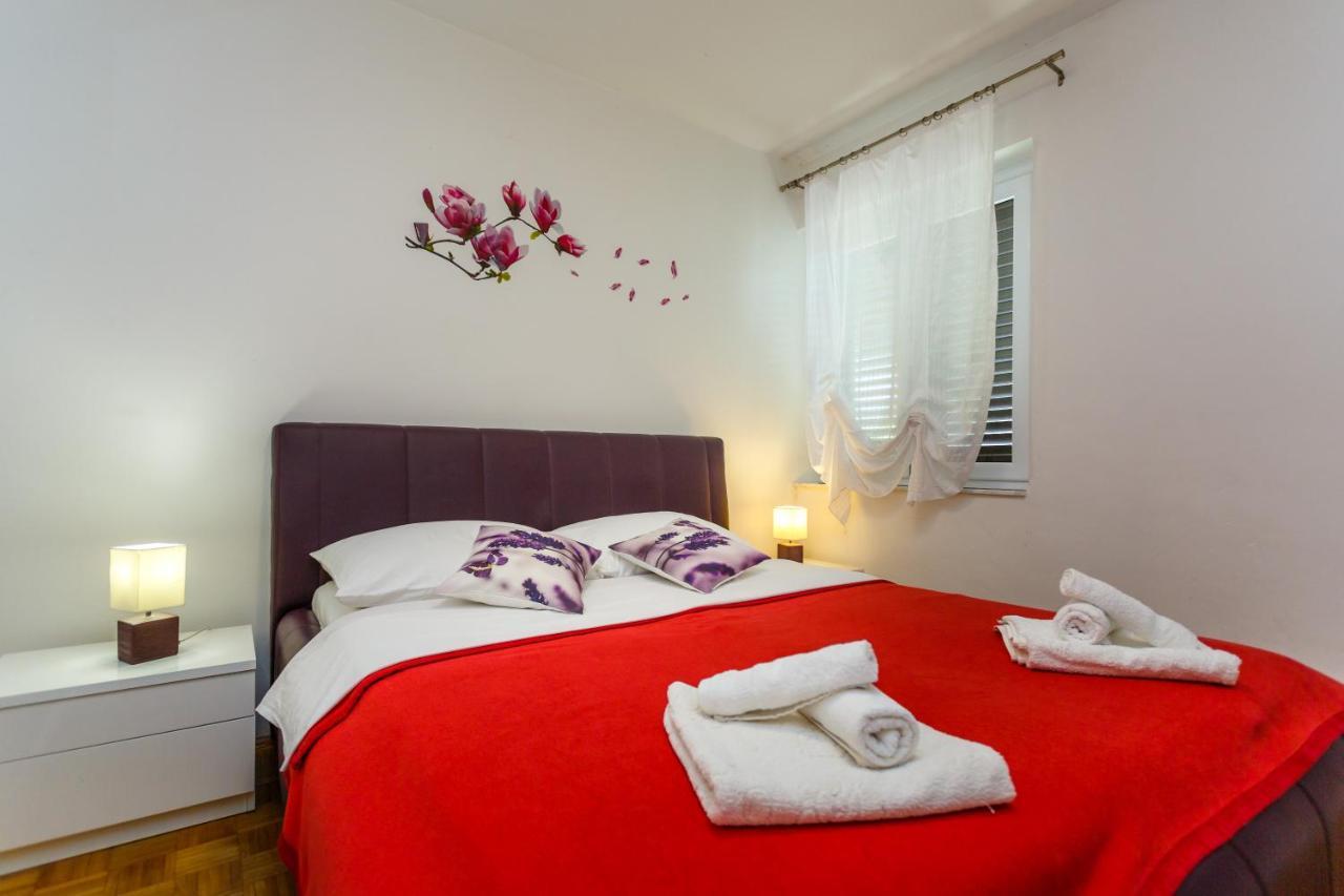 Apartment Dragica Krk Town Exterior foto